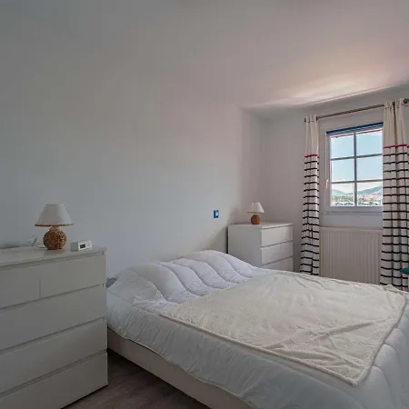 Apartment Bel Renove Face Port De Plaisance Avec Parking, A 2 Pas De La Plage, Classe 3 Etoiles - Fr-1-2-405 Hendaye